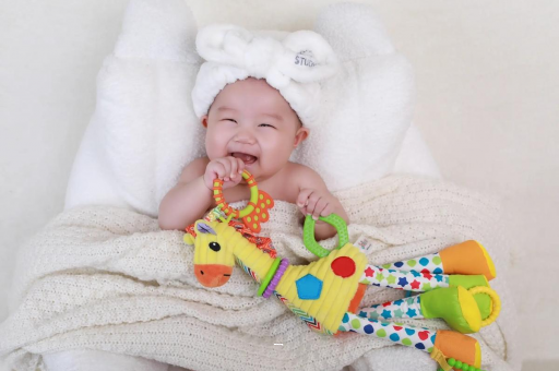 内蒙古宝宝为什么会吐奶 内蒙古宝宝为什么会吐奶